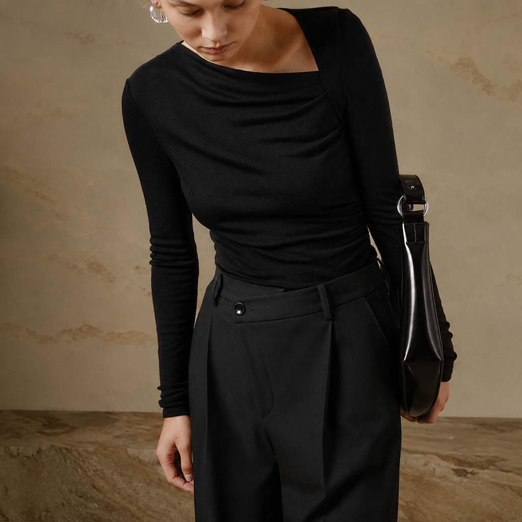 Selina - Langarmshirt mit schrägem Design