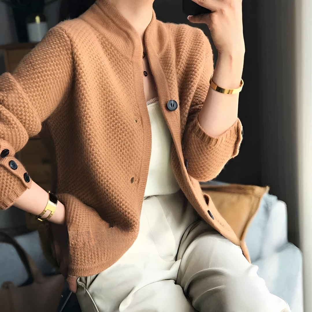 Carissa - Zeitloser und wärmespendender Blazer