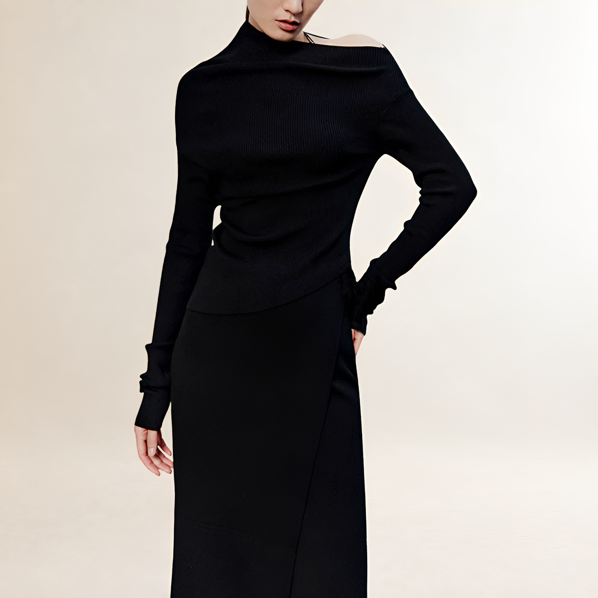 Damen Maxikleid Schulterfrei Langarm Wickelstil mit Schlitz