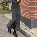 Damentaille Maxirock mit hohem Bund und Schlitz