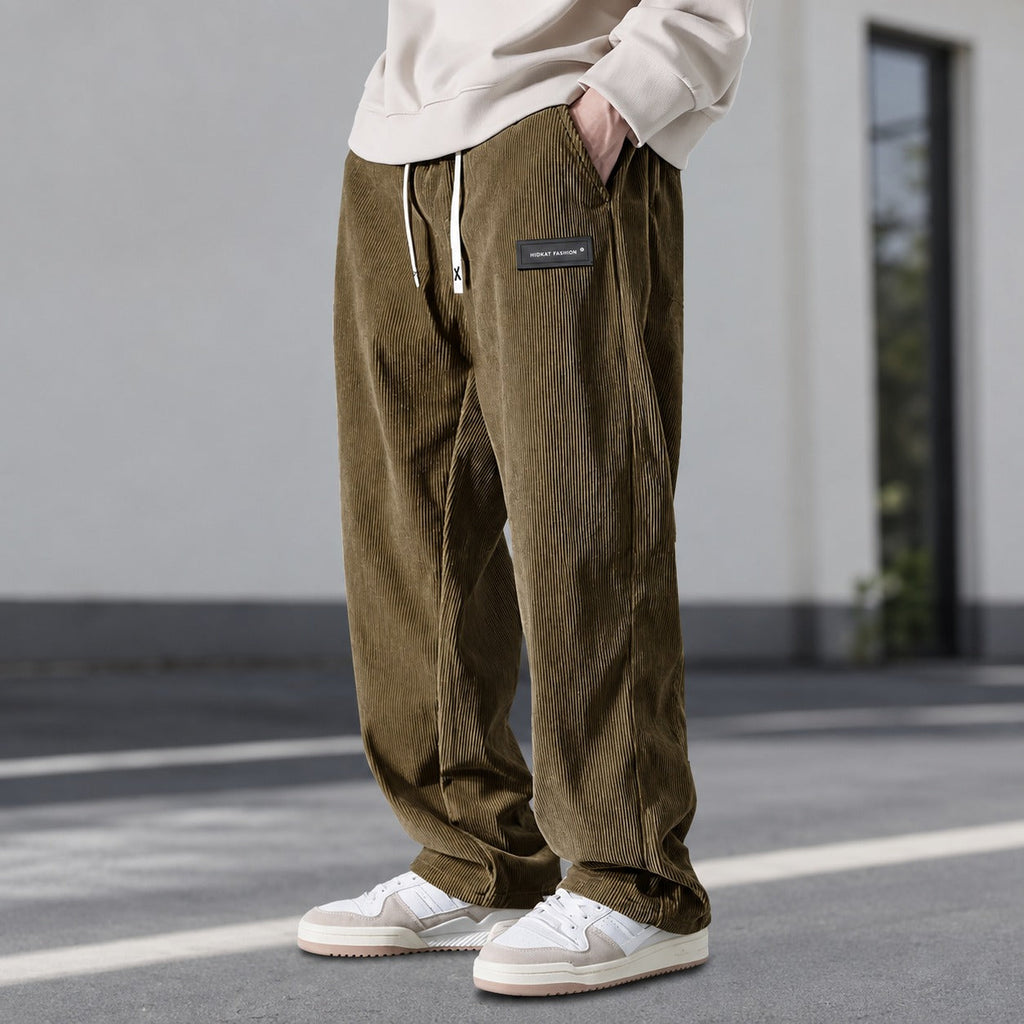 Herren Hose mit entspannter Passform, Kordelzug und Seitentaschen