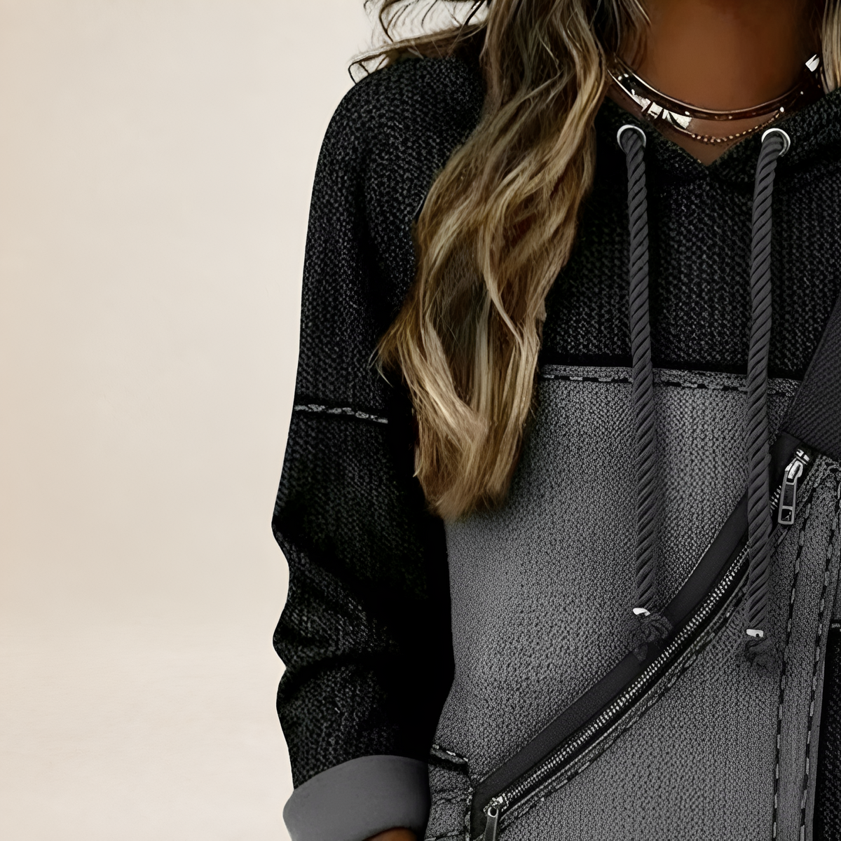 Hoodie für Damen - Kapuzenjacke mit Reißverschluss und seitlichen Reißverschlusstaschen