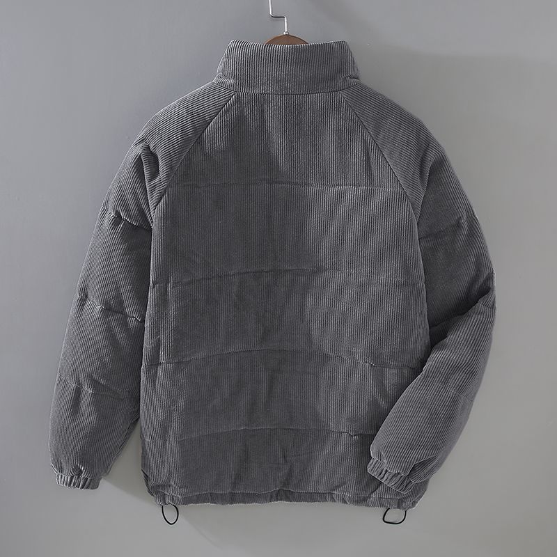 Gestepptes Herrenjacke, Oversize-Passform, Knopfverschluss