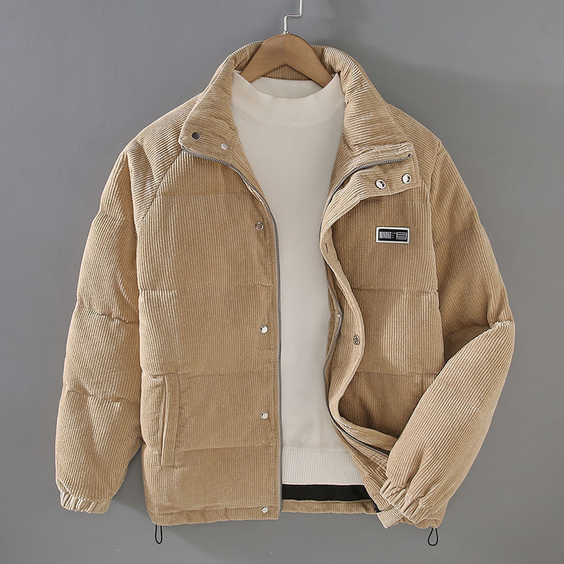 Gestepptes Herrenjacke, Oversize-Passform, Knopfverschluss