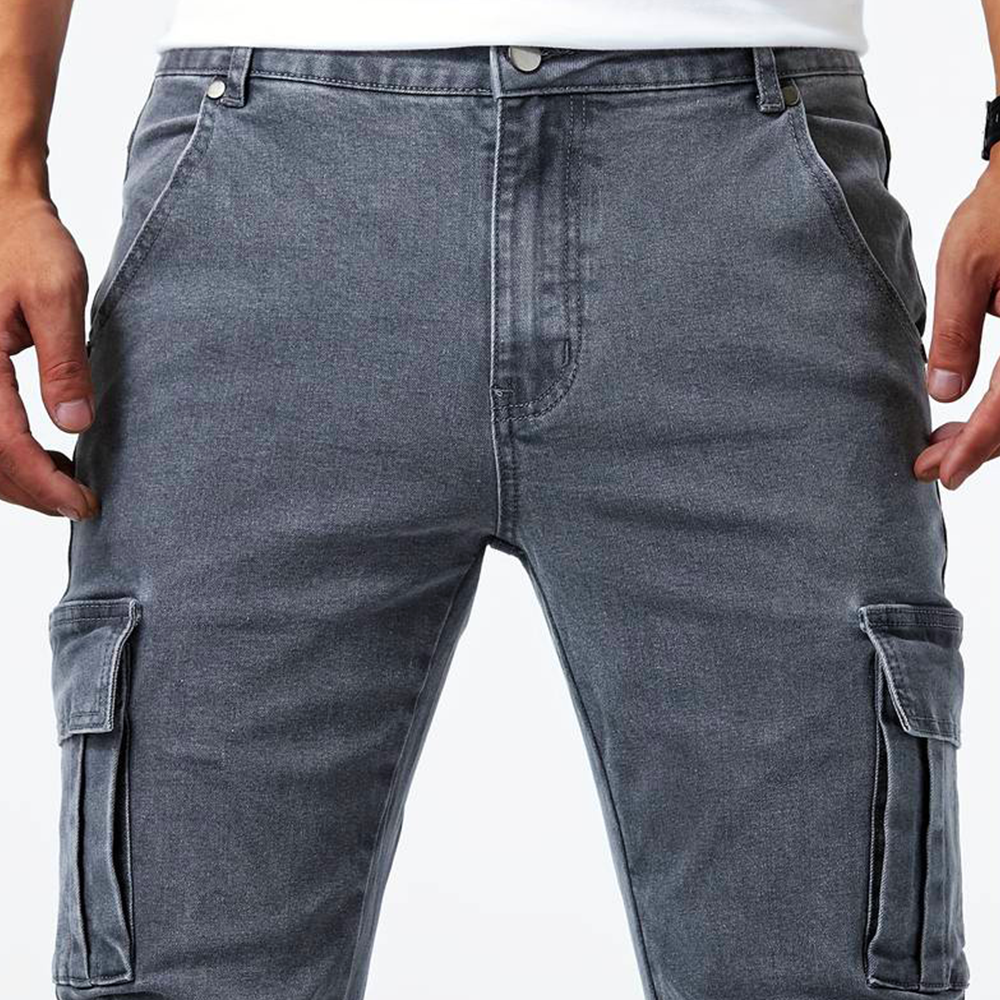 Herren-Cargo-Jeans im Slim-Fit-Stretch mit Seitentaschen